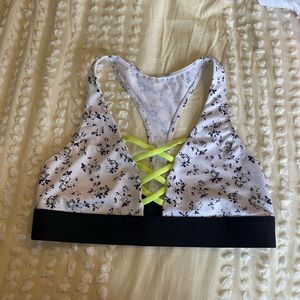 VS Pink sports bra